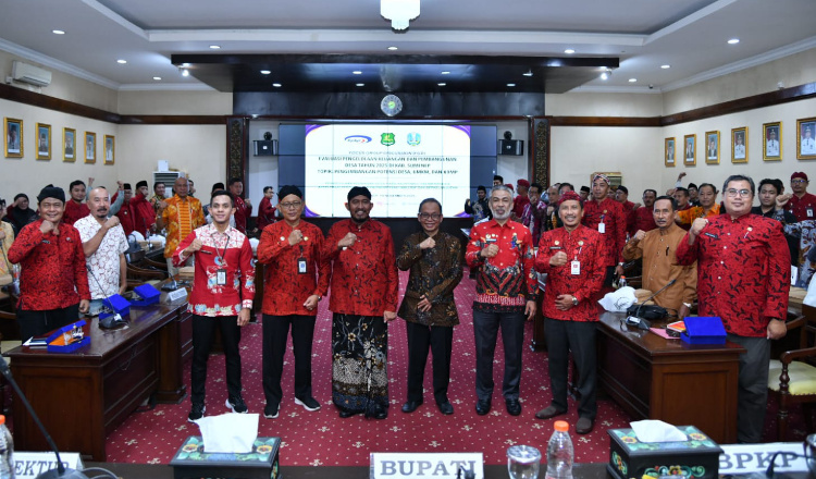 Achmad Fauzi Wongsojudo dalam FGD Evaluasi Pengelolaan Keuangan dan Pembangunan Desa 2025