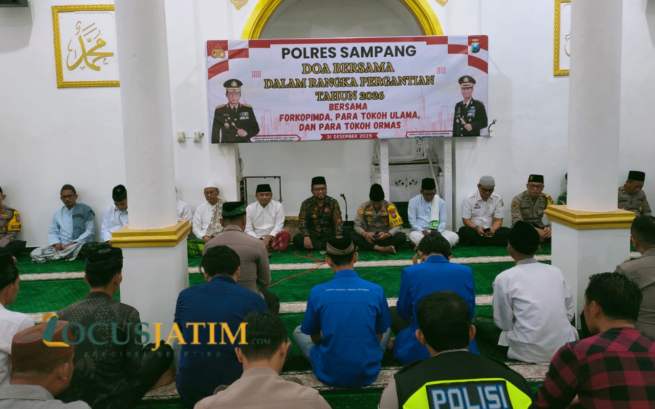 Polres Sampang do'a bersama dalam pergantian tahun baru