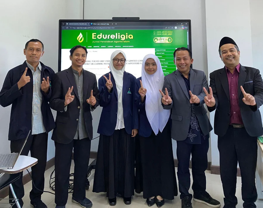 Lulus dengan Jejak Akademik, Dua Mahasiswi UIN Khas Jember Tembus SINTA 1 dan 2