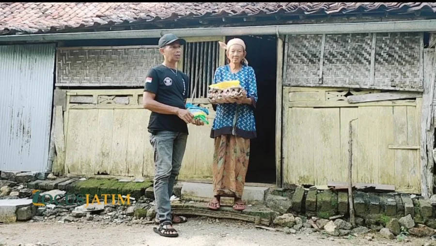 Hidup Sebatangkara di Sampang, Nenek Saedeh Bertahan dari Jual Daun Pisang