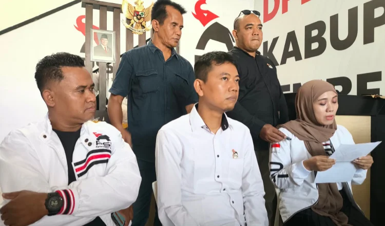 Ketua DPD PSI Jember, Fera Eka Aulina,