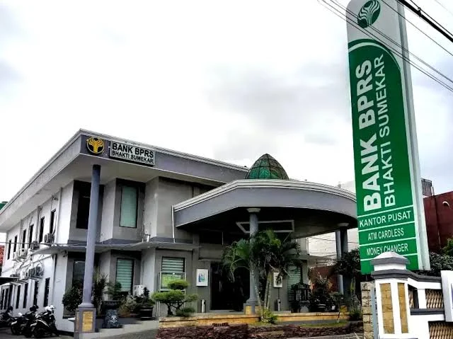 Emas Jadi Pilihan Investasi, BPRS Bhakti Sumekar Tawarkan Pembiayaan Syariah