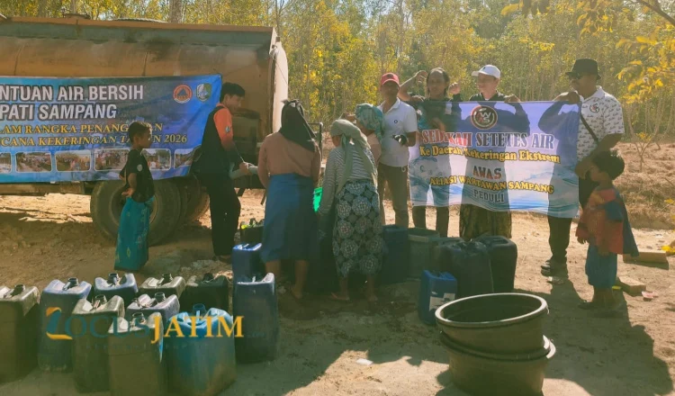 Bantuan air bersih di sampang
